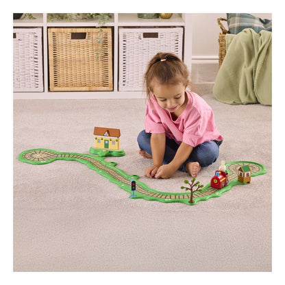 Peppa Pig Whizz Around Clickety Clack Train Set Motorised Vehicles Track Toys