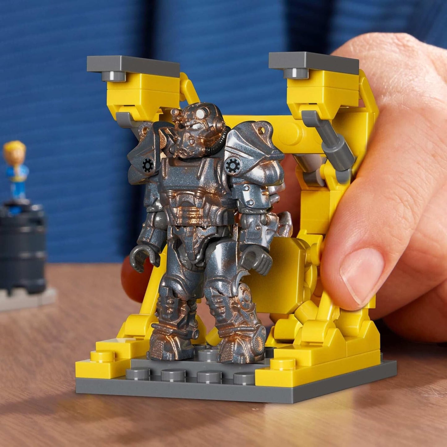 Fallout 4 Red Rocket Truck Stop Mega Bloks Buildable Display Model