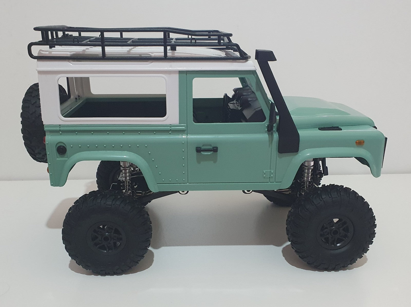 MN90 MN99 Range Rover Defender Rock Crawler Conversion Upgraded Custom Build