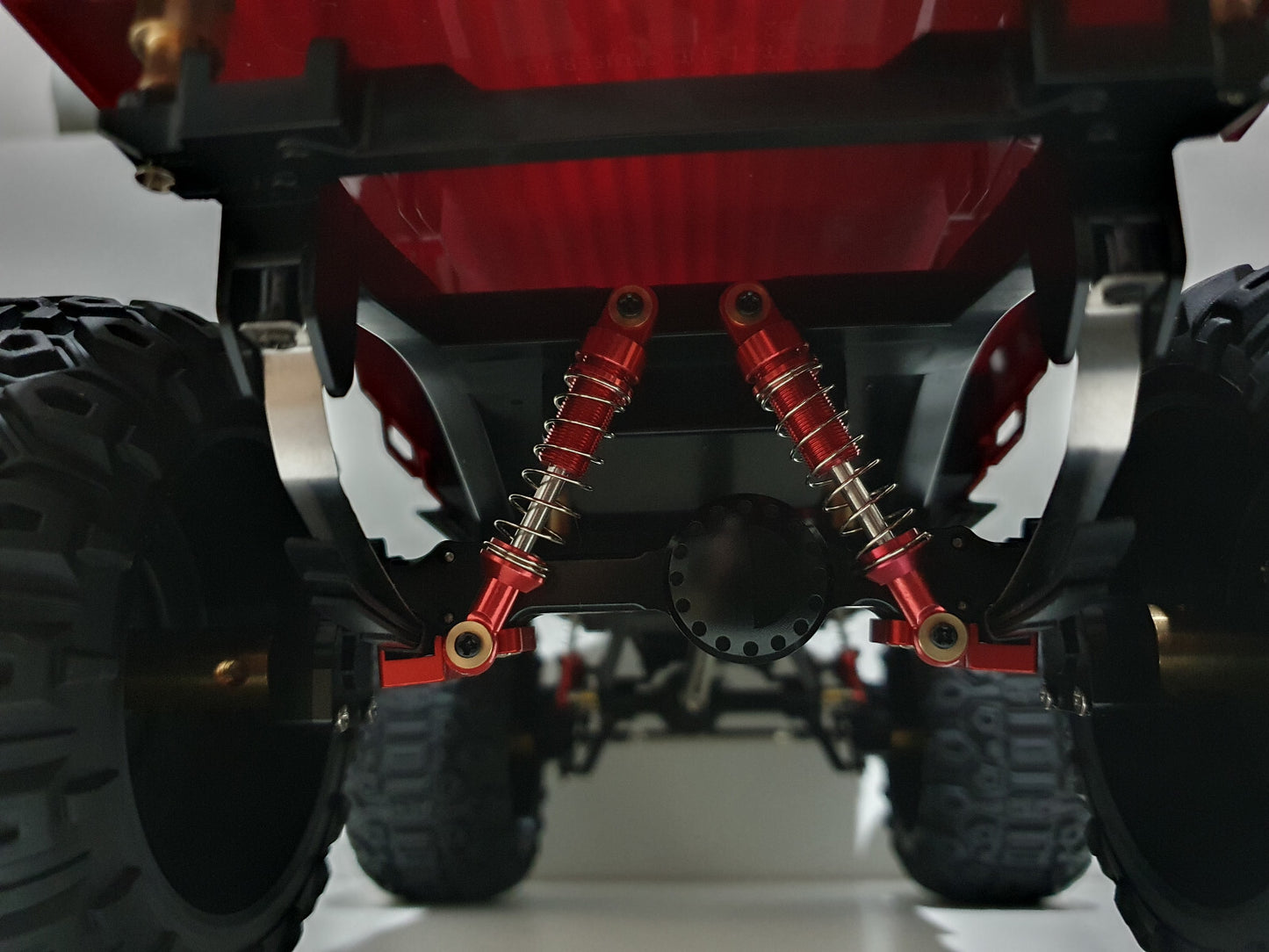MN82 RC Rock Crawler MONSTER TRUCK Custom Build Toyota LC79 Upgraded