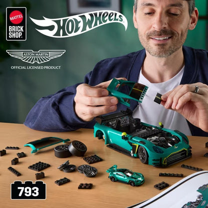 Mattel Brick Shop Hot Wheels ELITE ’24 Aston Martin Vantage GT3 Scale Model Kit