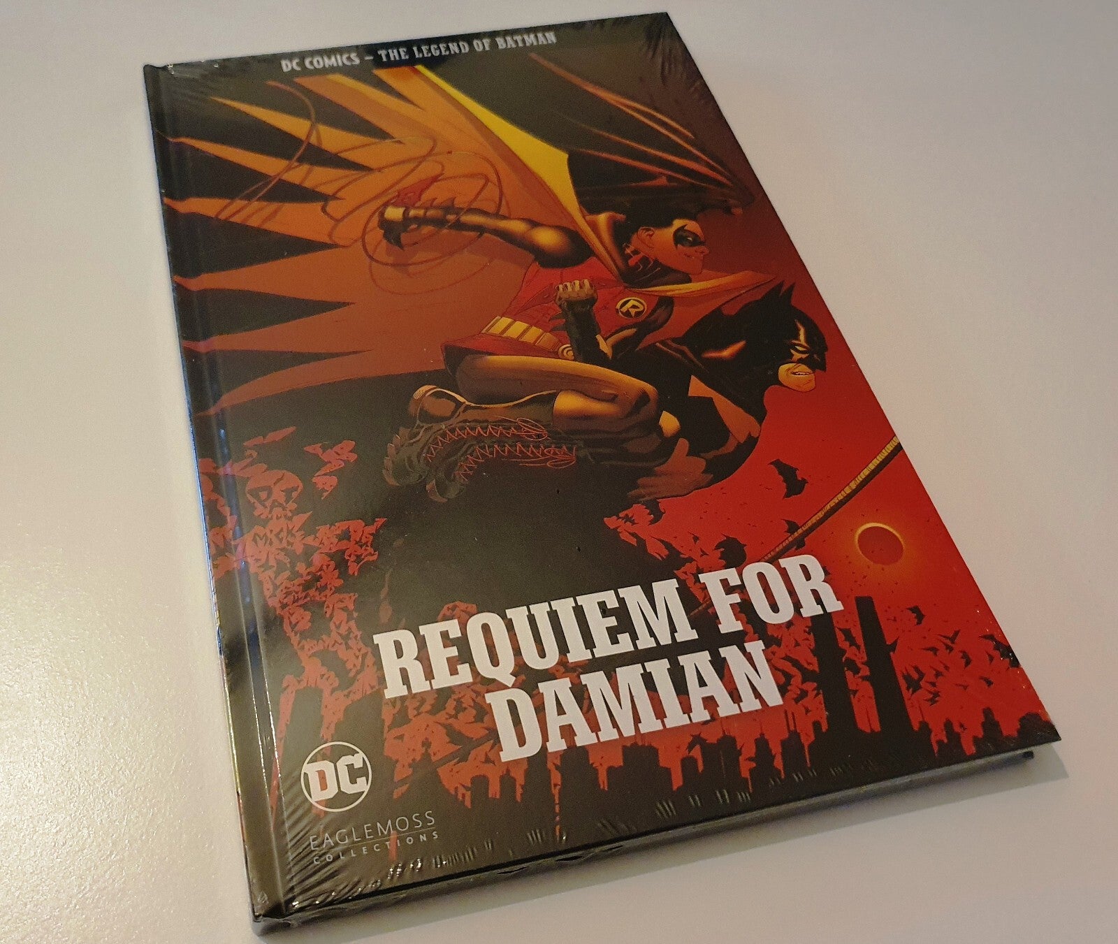 Eaglemoss DC Legend of Batman Graphic Novel Book Collection Select Volume